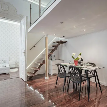 Luxury Art Deco Flat / Big Balcony