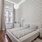 Luxury Art Deco Flat / Big Balcony * Будапешт